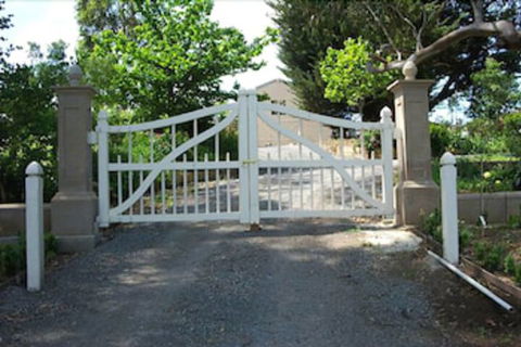 Blerick Country Retreat - New South Wales Tourism  2
