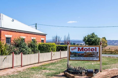 Ross Motel - New South Wales Tourism  6
