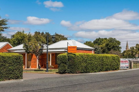 Ross Motel - New South Wales Tourism  2