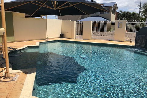 Hervey Bay Motel - New South Wales Tourism  3