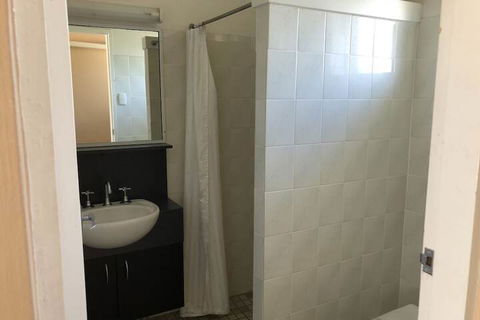 Hervey Bay Motel - New South Wales Tourism  5