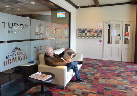 Olde Tudor Hotel - New South Wales Tourism  6