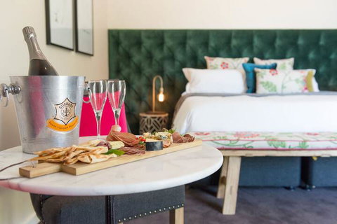 Hotel Frangos - New South Wales Tourism  4