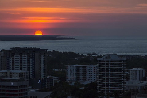 Oaks Darwin Elan Hotel - New South Wales Tourism  2