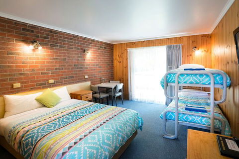 Kookaburra Motor Lodge - New South Wales Tourism  7
