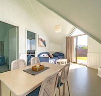 Beach Cabins Merimbula - New South Wales Tourism 