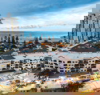 Oaks Gold Coast Calypso Plaza Suites - New South Wales Tourism 