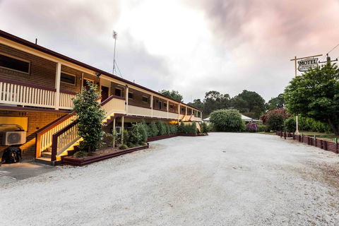 Berrima Bakehouse Motel - New South Wales Tourism  0