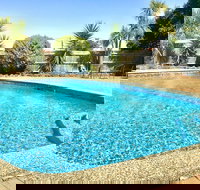 Burwood East Motel - New South Wales Tourism 