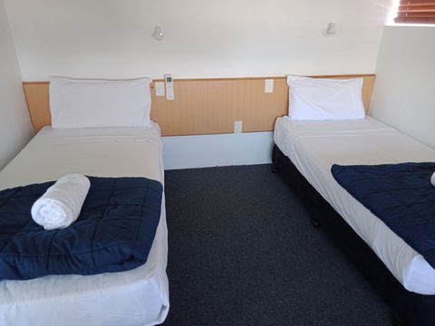 Annerley Motor Inn - New South Wales Tourism  3