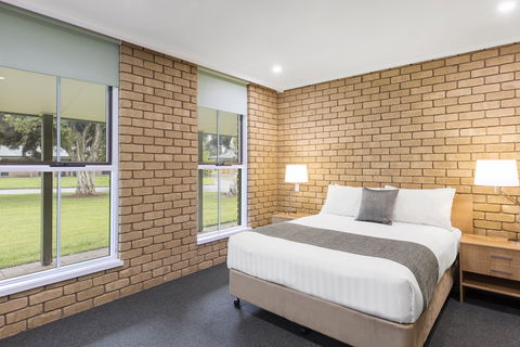 RACV Cobram Resort - New South Wales Tourism  4