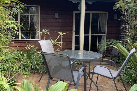 Ulladulla Guest House - New South Wales Tourism  1