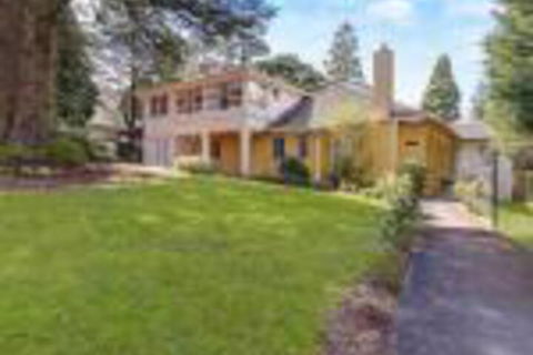 Woodford Of Leura Bed & Breakfast - New South Wales Tourism  0