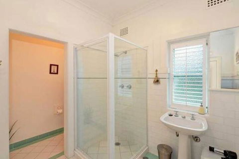 Woodford Of Leura Bed & Breakfast - New South Wales Tourism  4