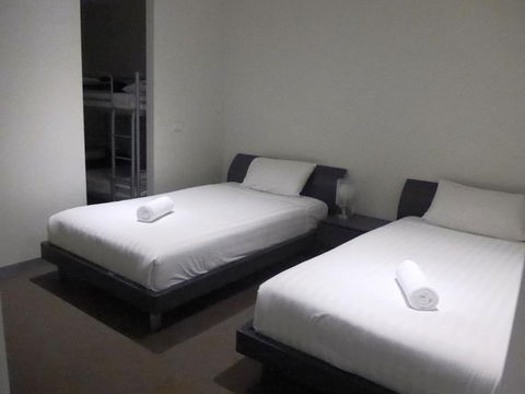 Summer Inn Holiday Apartments - New South Wales Tourism  5