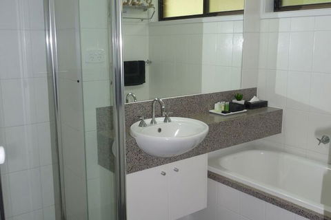 Barwon Valley Lodge - New South Wales Tourism  5