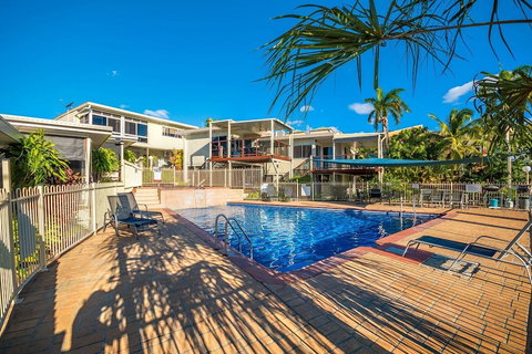 Airlie Apartments - New South Wales Tourism  1