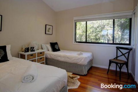 ROCKPOOL (4 Night Min) - New South Wales Tourism  3