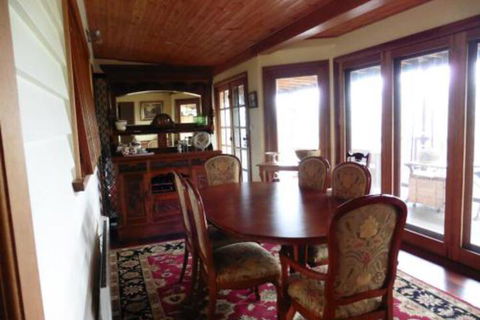The Old School Bed & Breakfast - New South Wales Tourism  3