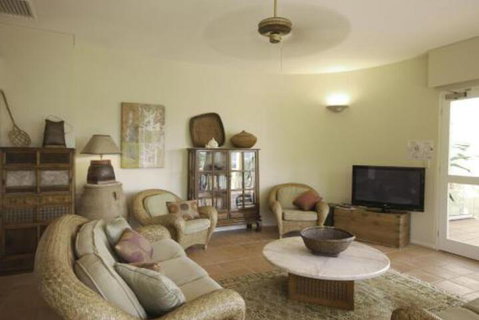 The Hill Apartment No.6 - New South Wales Tourism  7