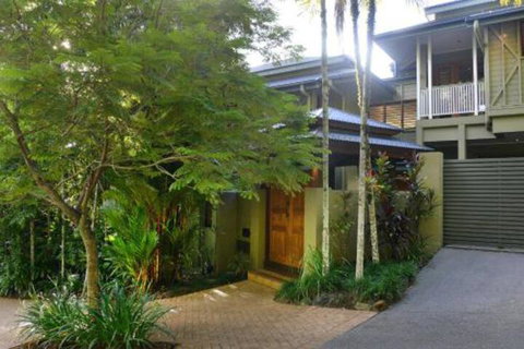OneLuxe Port Douglas - New South Wales Tourism  3