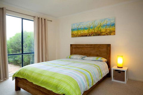 Woolamai Family Retreat - New South Wales Tourism  6