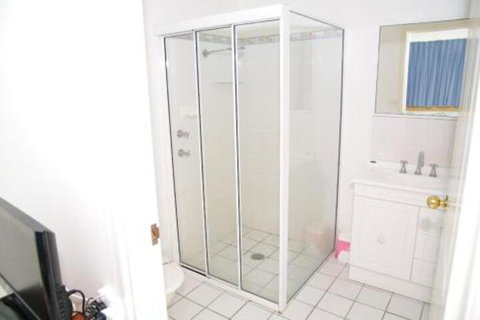 Breakers 2 13 East Street - New South Wales Tourism  3