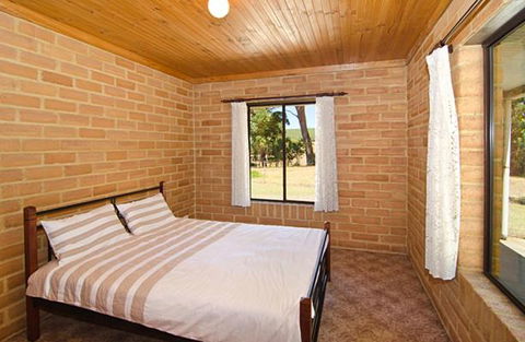 Turner Brook Chalet - New South Wales Tourism  6