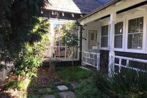 Clubbe Cottage - New South Wales Tourism  5