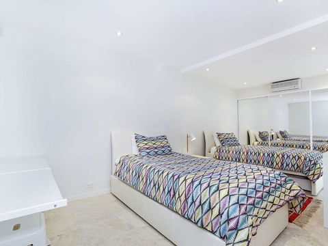 Perfect Beach Front Duplex The Entrance North - New South Wales Tourism  1