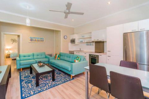 Yamba Daze Sunset Pet Friendly - New South Wales Tourism  0