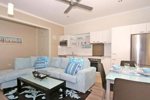 Yamba Daze Sunset Pet Friendly - New South Wales Tourism  6