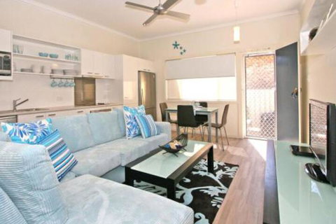 Yamba Daze Sunset Pet Friendly - New South Wales Tourism  3