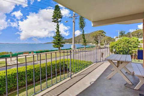 Shoal Bay Road Shoal Towers Unit 03 11 - New South Wales Tourism  0