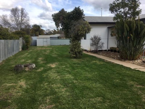 Cosy Country Cottage With AirCon - New South Wales Tourism  6