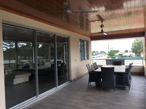 Blue Sky Apartment - New South Wales Tourism  1