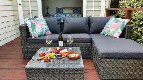 A Coonawarra Experience - New South Wales Tourism  1