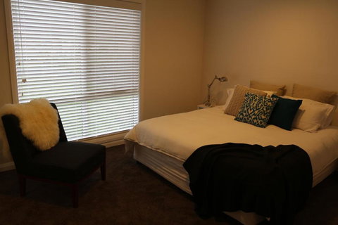 Sisters Beach Paradise - New South Wales Tourism  1