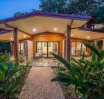 The Figs Byron - New South Wales Tourism 