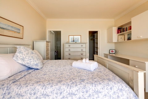 Fleetwood - New South Wales Tourism  1
