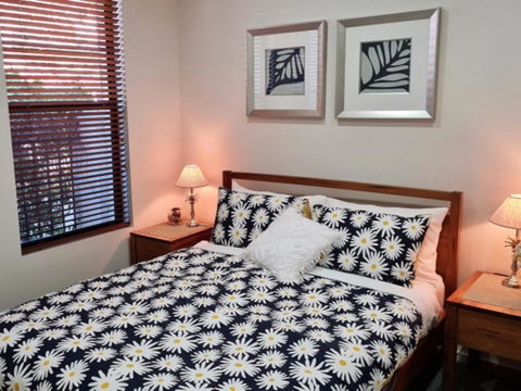 The Artisan 3BR House In The City - New South Wales Tourism  4