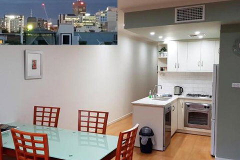 The Artisan 3BR House In The City - New South Wales Tourism  0