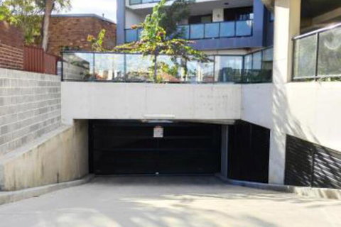 Stunning Liverpool 2Bed 2Bath Apartment With Breathtaking Views! 1 Month Stays Available - New South Wales Tourism  7