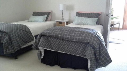 Book Keepers Cottage - New South Wales Tourism  2