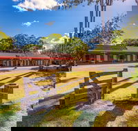 Esk Caravan Park  Motel