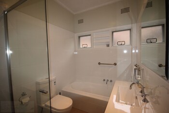 Fairways Close - New South Wales Tourism  4