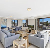 McGirr Penthouse Apartment - New South Wales Tourism 