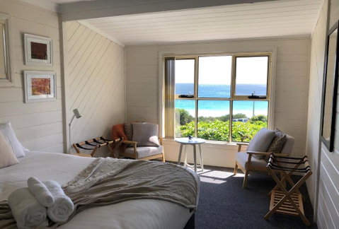 BURGESS COTTAGE King Bed For Couples - New South Wales Tourism  4