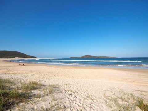 Salt Water At Fingal Bay - New South Wales Tourism  1