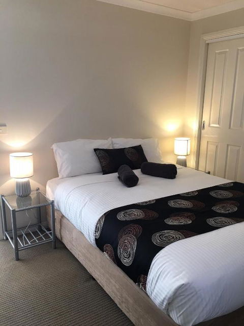 Melton Apartments - New South Wales Tourism  2
